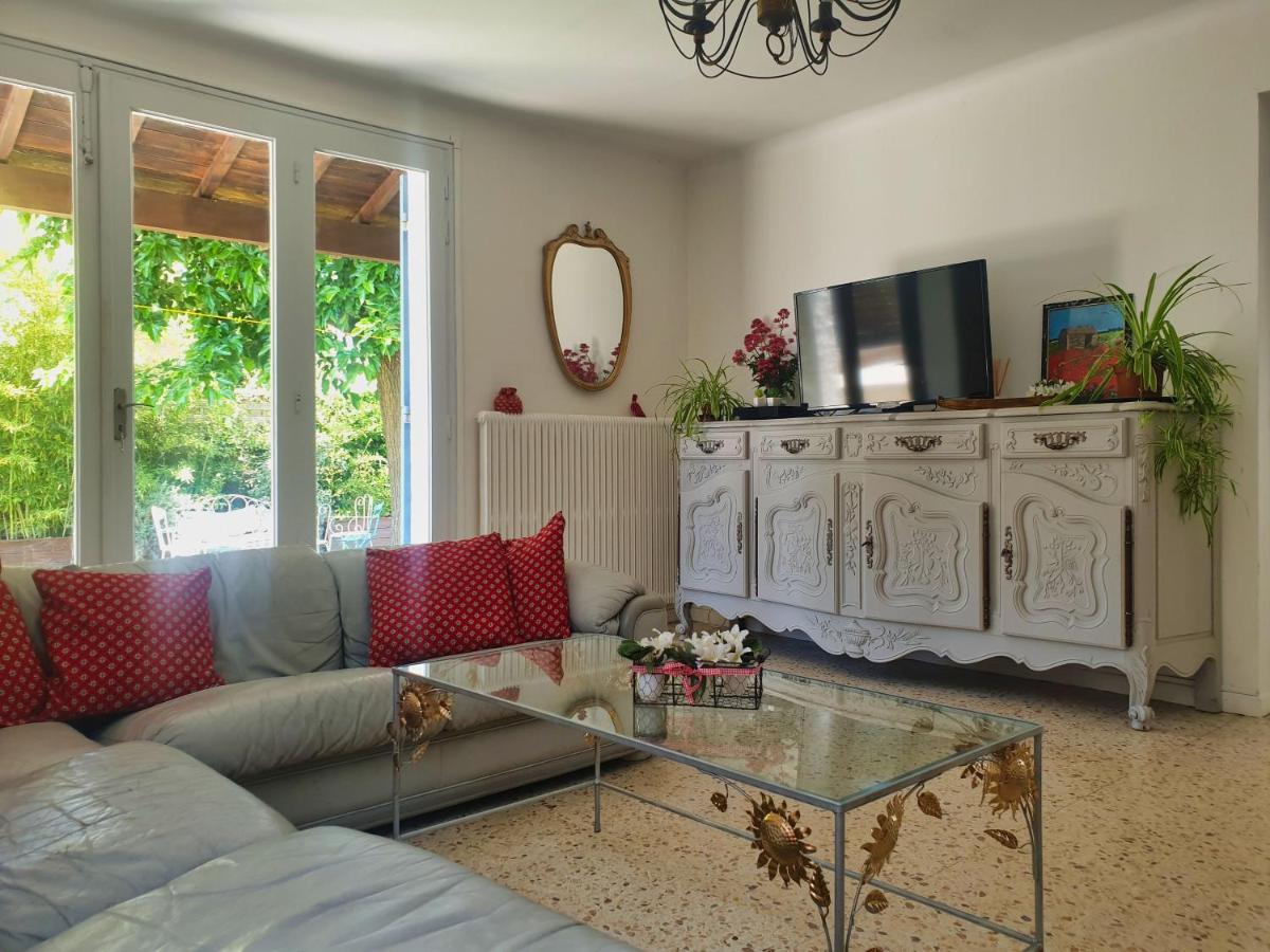 Villa Calme, Climatisee, Piscine, A 2 Pas Du Centre LʼIsle-sur-la-Sorgue Zewnętrze zdjęcie
